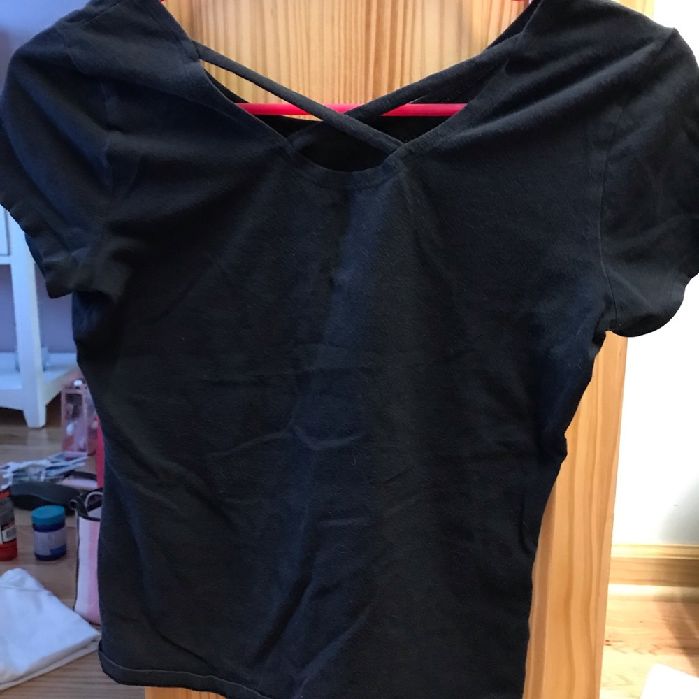 Cross tee shirt